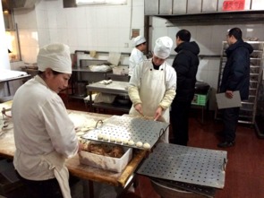 延庆餐饮专项检查 守护“舌尖上的安全”，筑牢基层服务防线